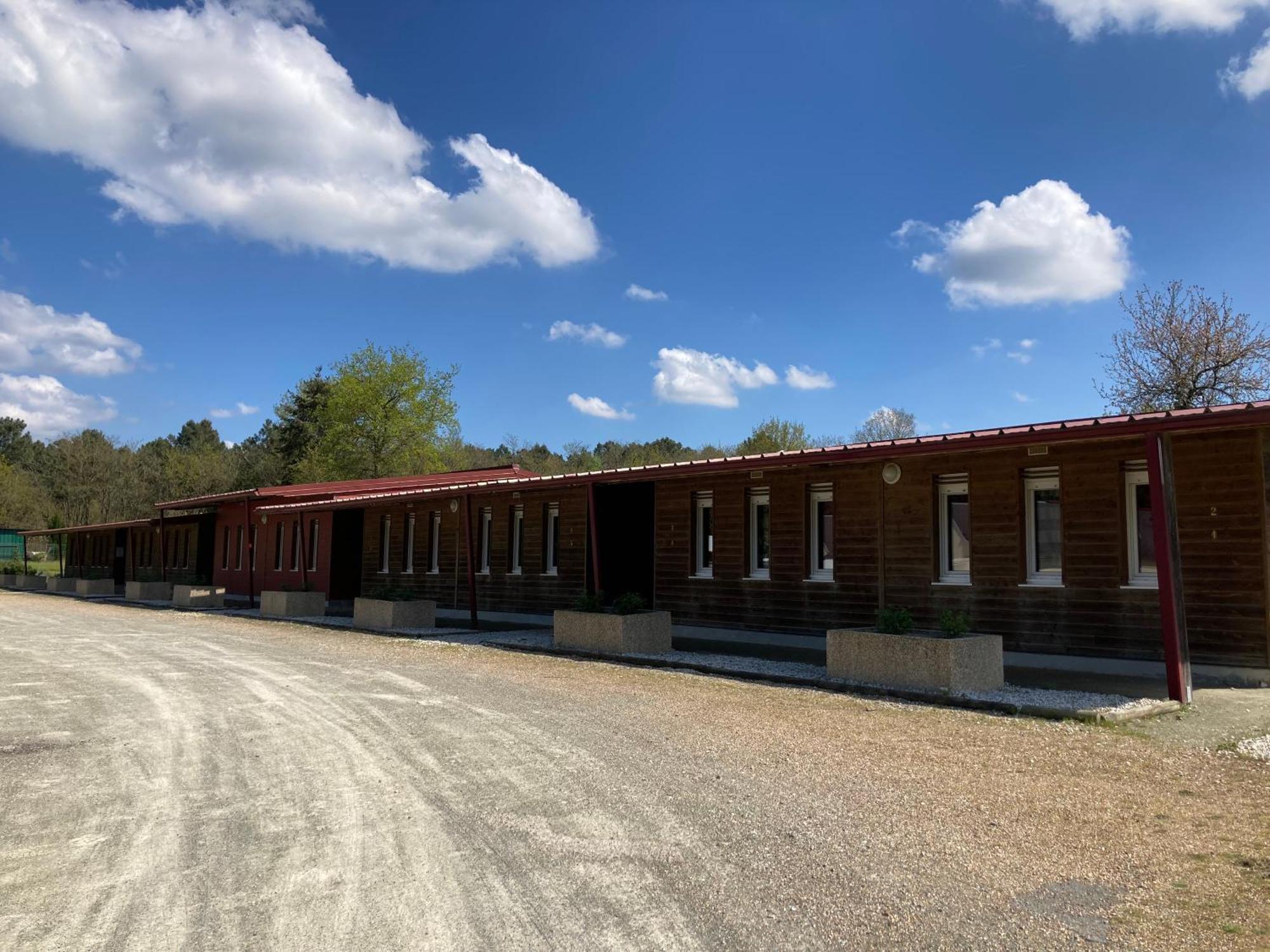 Hotel - Domaine De La Blanchardiere - Le Mans Changé エクステリア 写真